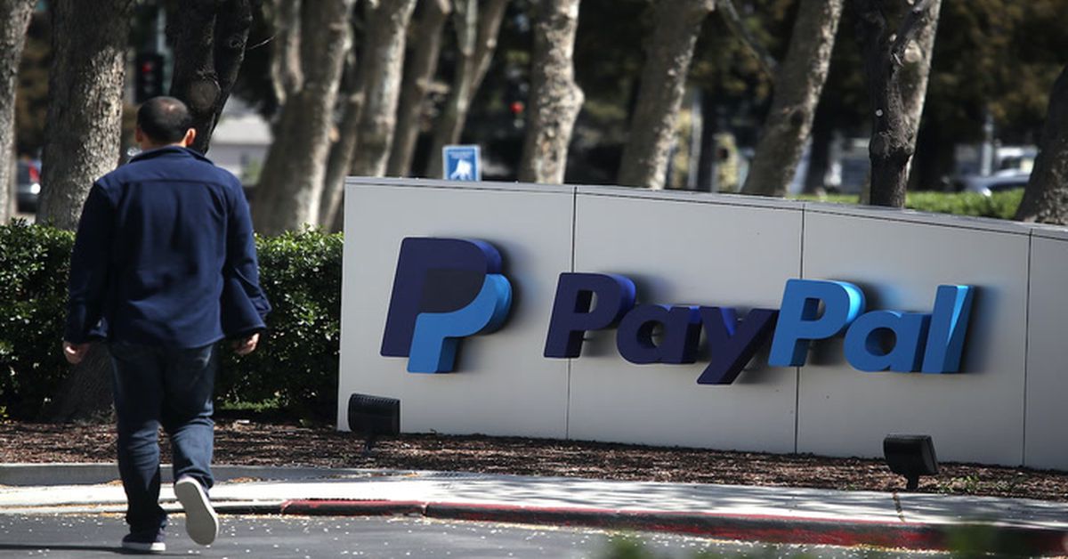 You are currently viewing PayPal Shares Slump as Revenue Growth Slows