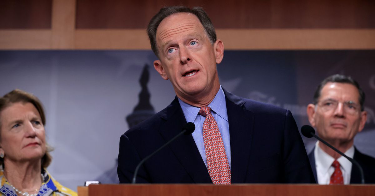 You are currently viewing Sen. Toomey Sounds Warning About China’s Digital Yuan as Olympics Start